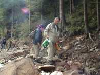 ..man ahnt die Urgewalt des Wassers im August.